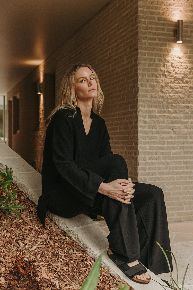 Grace Collared Merino Cotton Pullover | Black