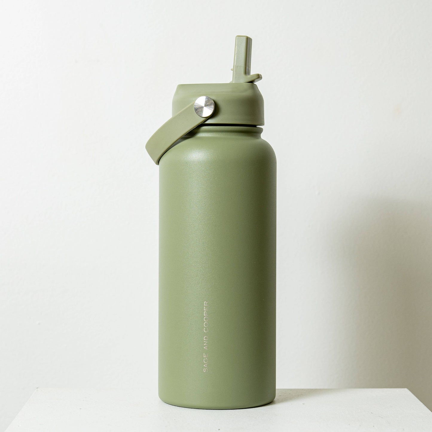 The Sage & Cooper Insulated Drink Bottle: Black / 1 Litre