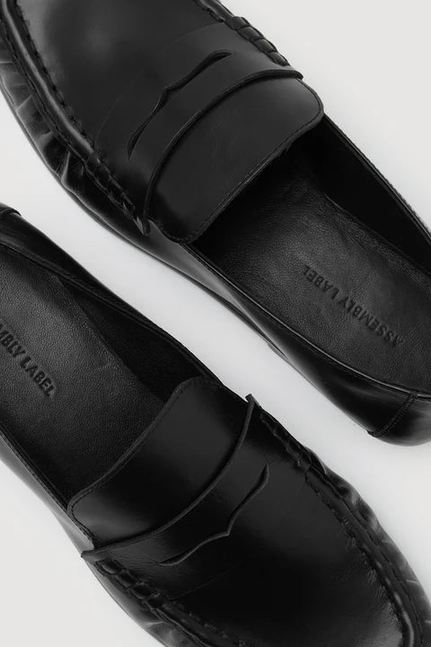 Avenue Leather Loafer | Black