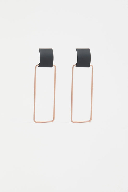 Kvad Earrings / Black
