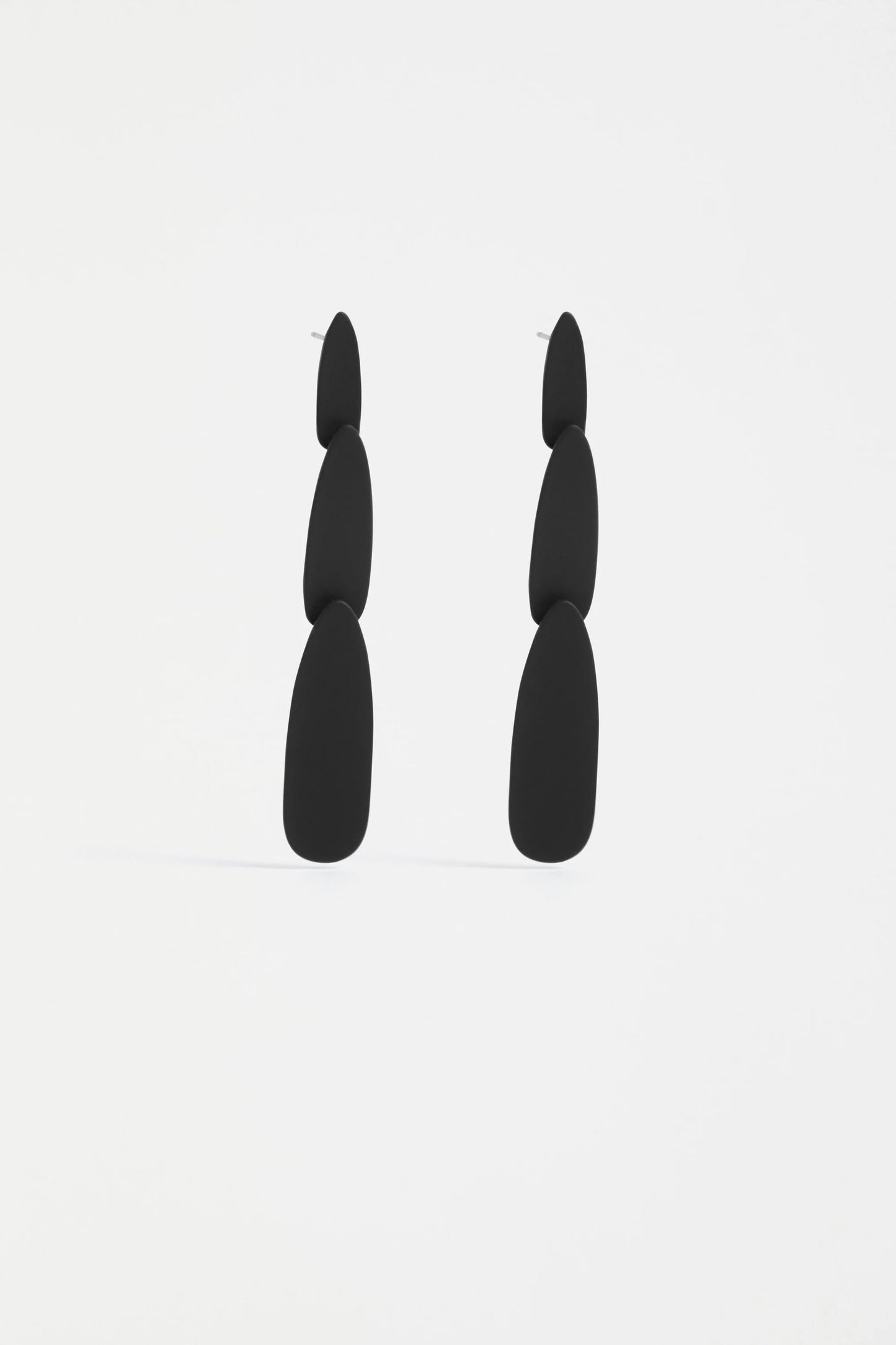 Niiv Sculptural Earrings