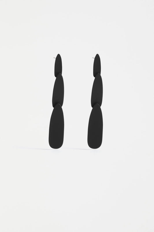 Niiv Sculptural Earrings