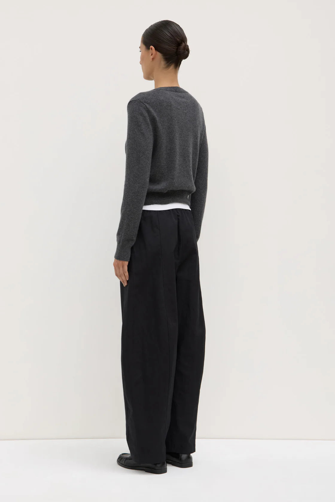 Lara Cashmere Knit / Cardigan - Charcoal