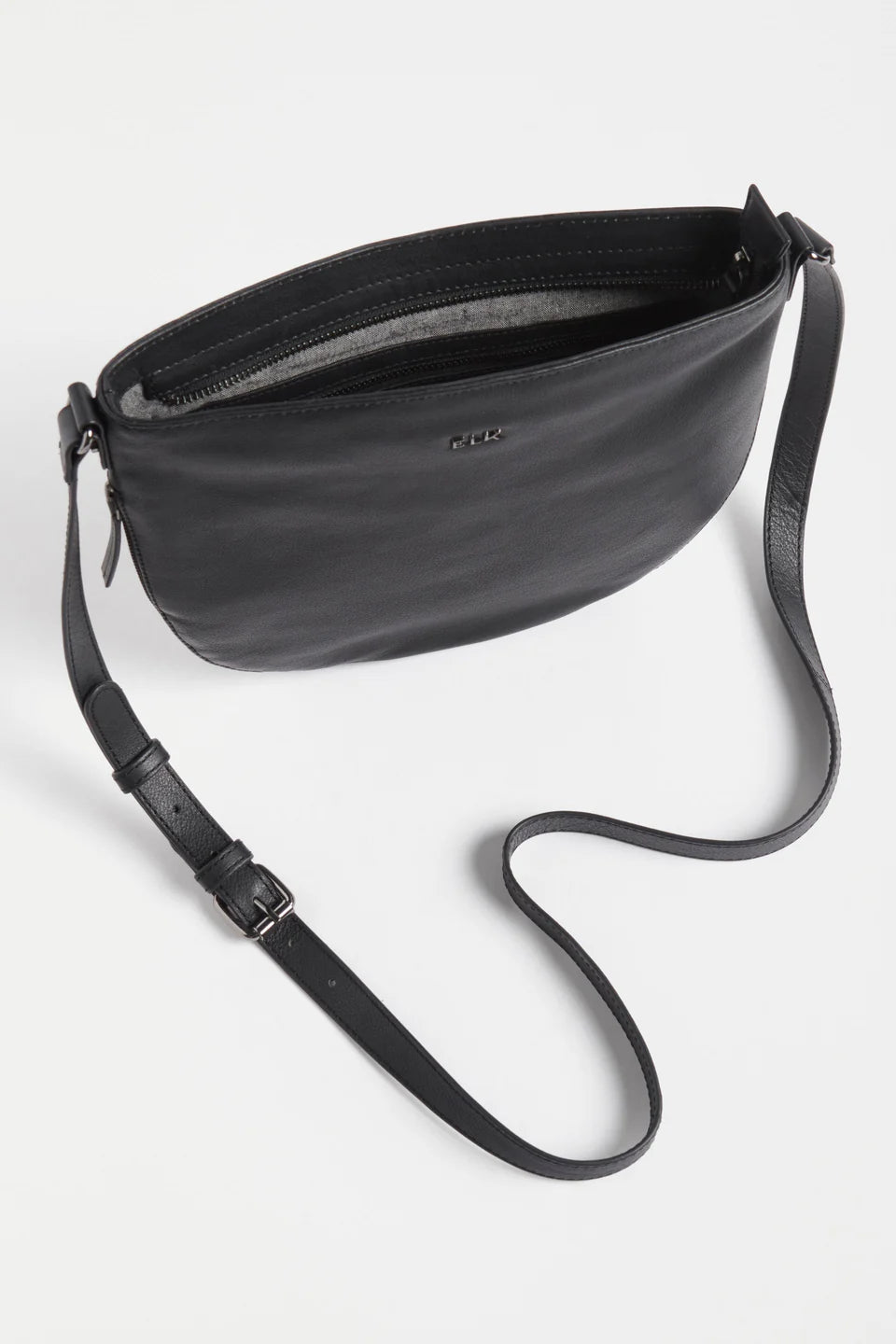 Nors Crossbody Bag / Black