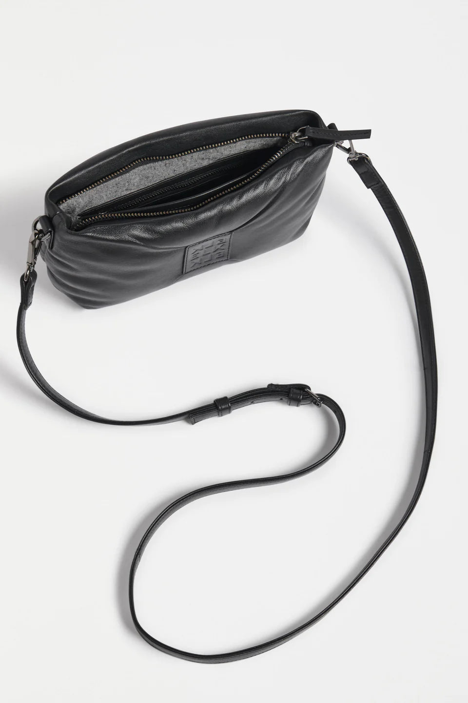 Moln Clutch Bag / Black