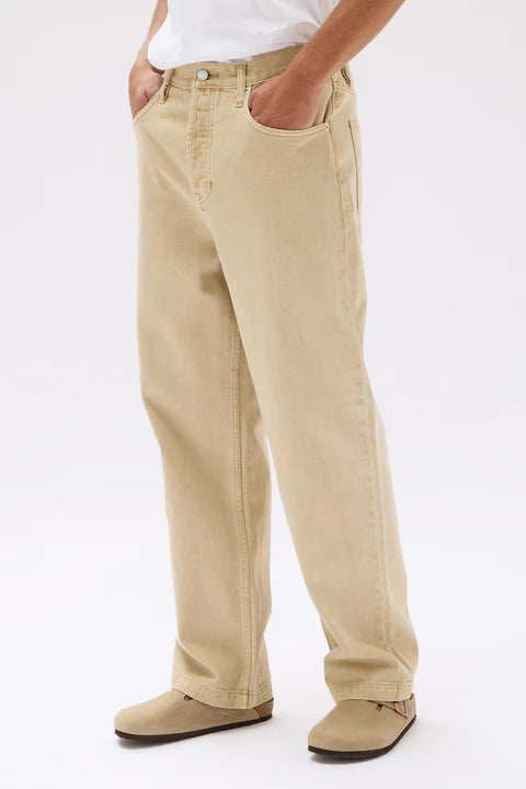 Mens Relaxed Jean | Tan