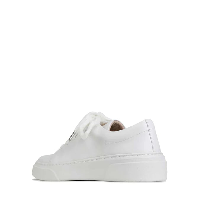 Micah Sneaker | White