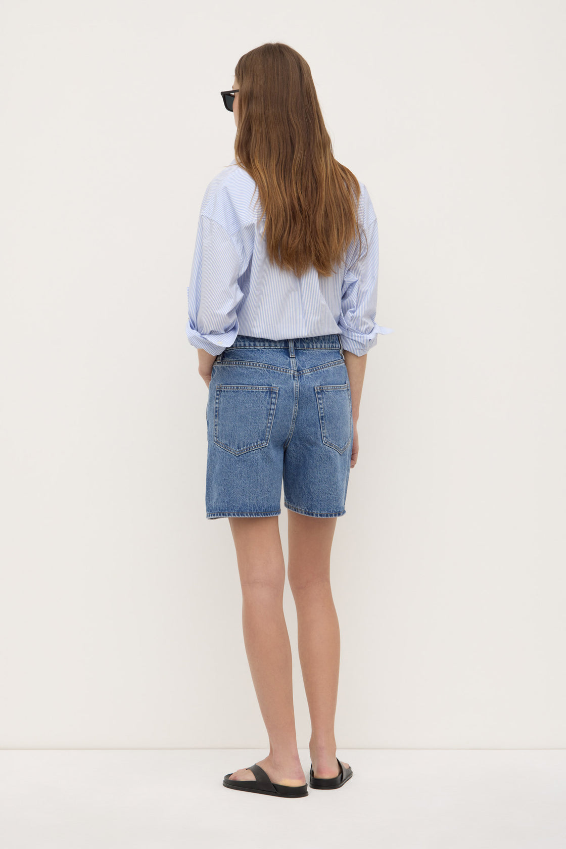 Short - Mid Rise Vintage Denim