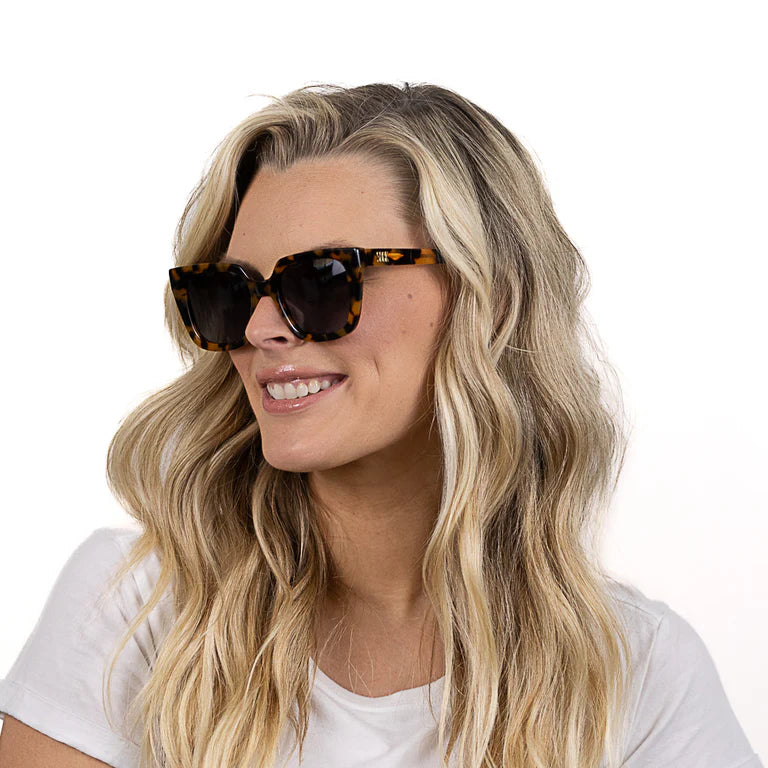Soek Harper Honey Tort Sunglasses