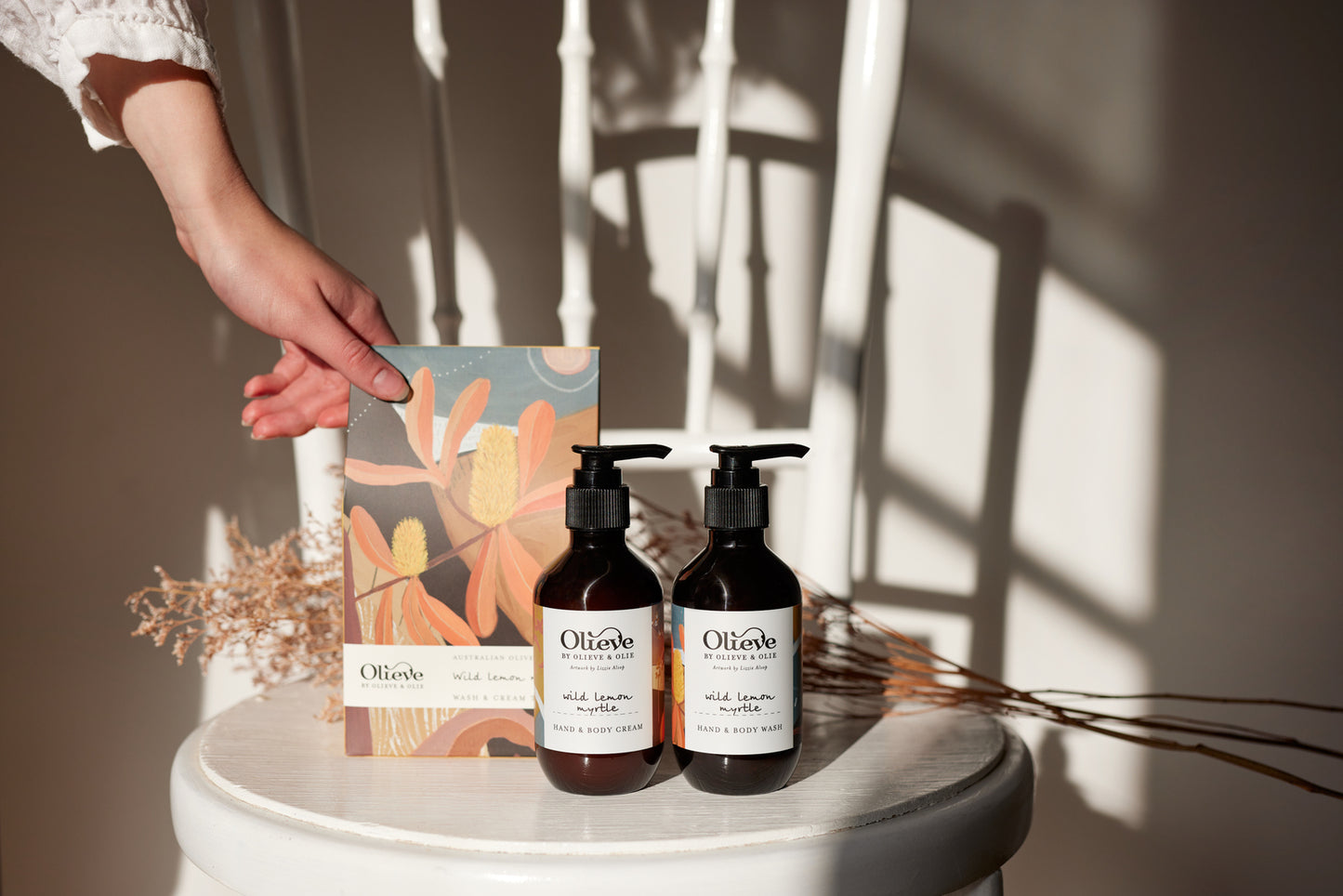 Artist Wash & Cream Twin Set