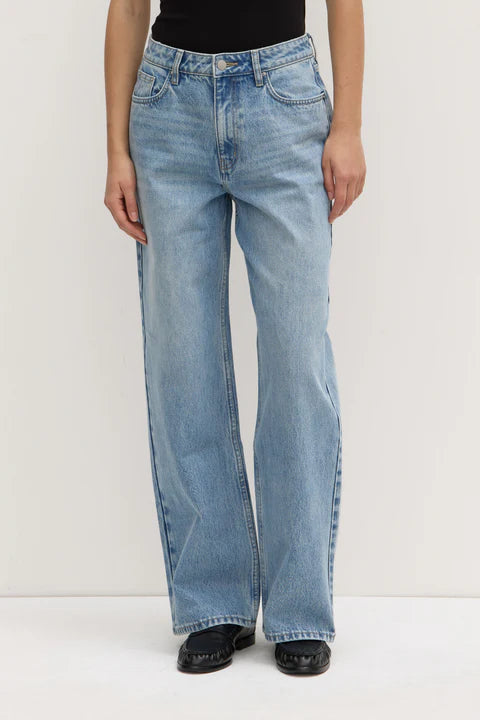 Womens Relaxed Jean | Indigo Fade