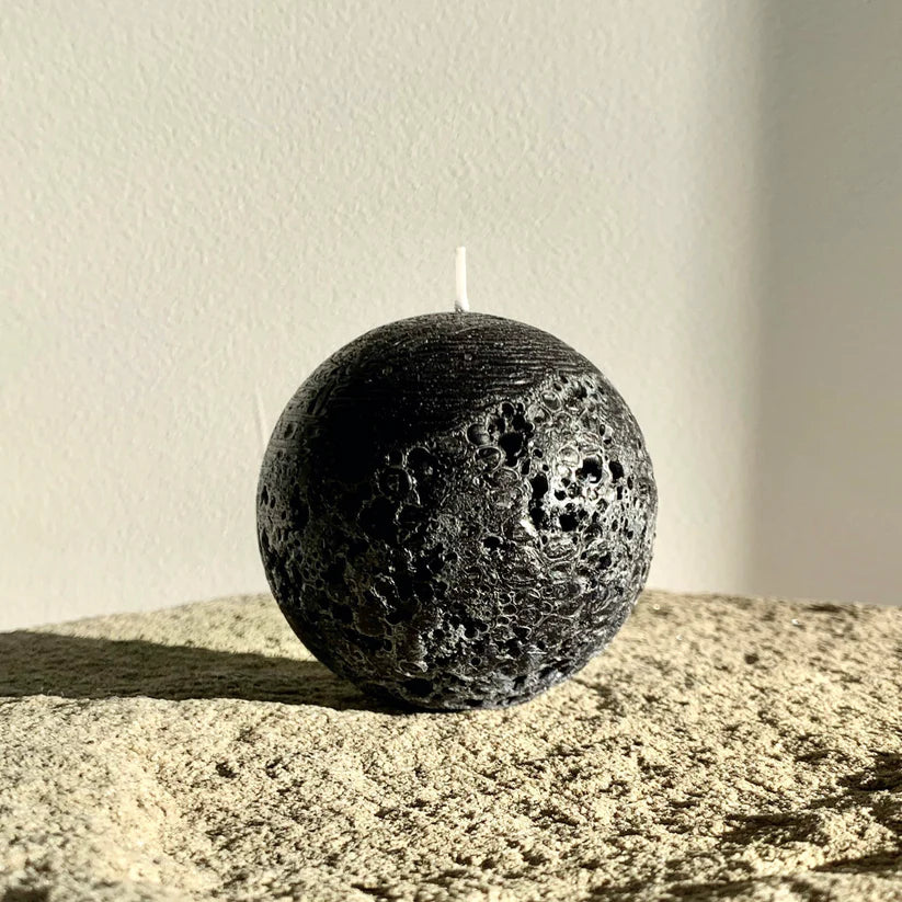 Textured Sphere Candle | Black
