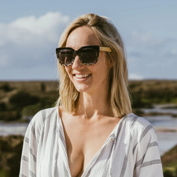 Sunglasses / Riviera - Black Ivory Tortoise