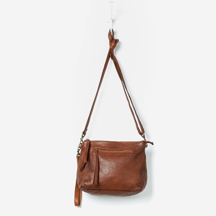 Essential Pouch