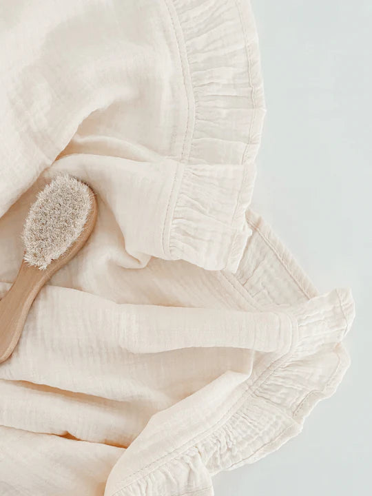 Organic Ruffle Swaddle