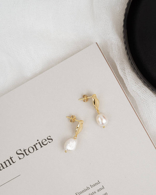 Oceania Baroque Pearl Earrings 18k Gold / Silver: Gold