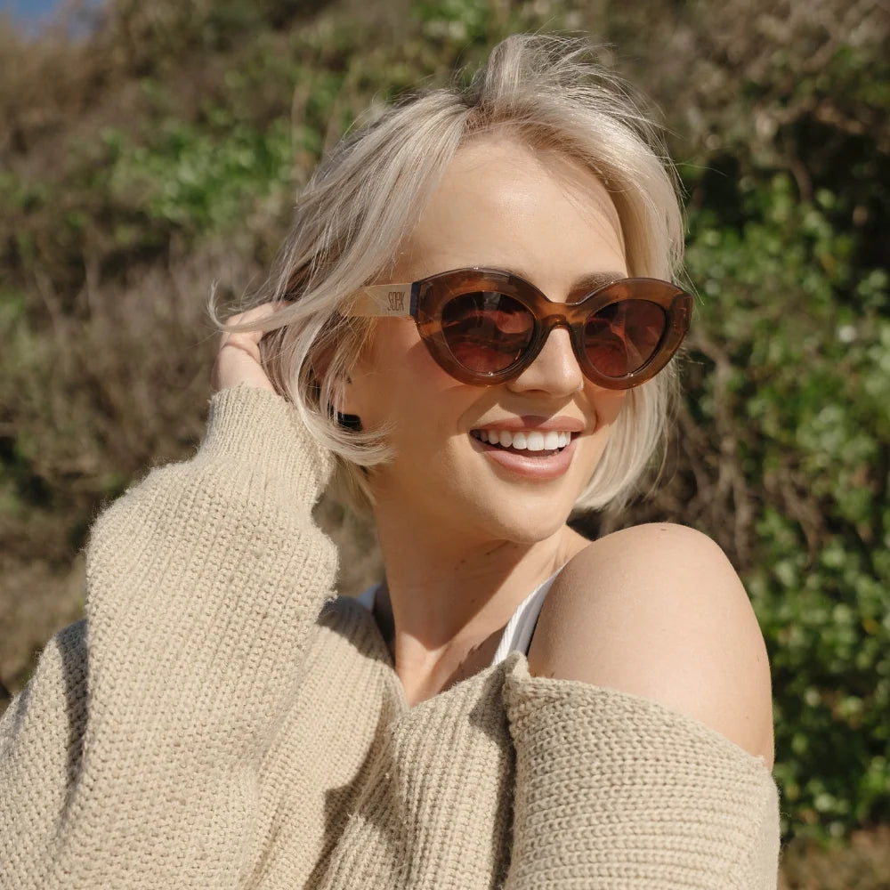 Sunglasses / Stevie Mocha