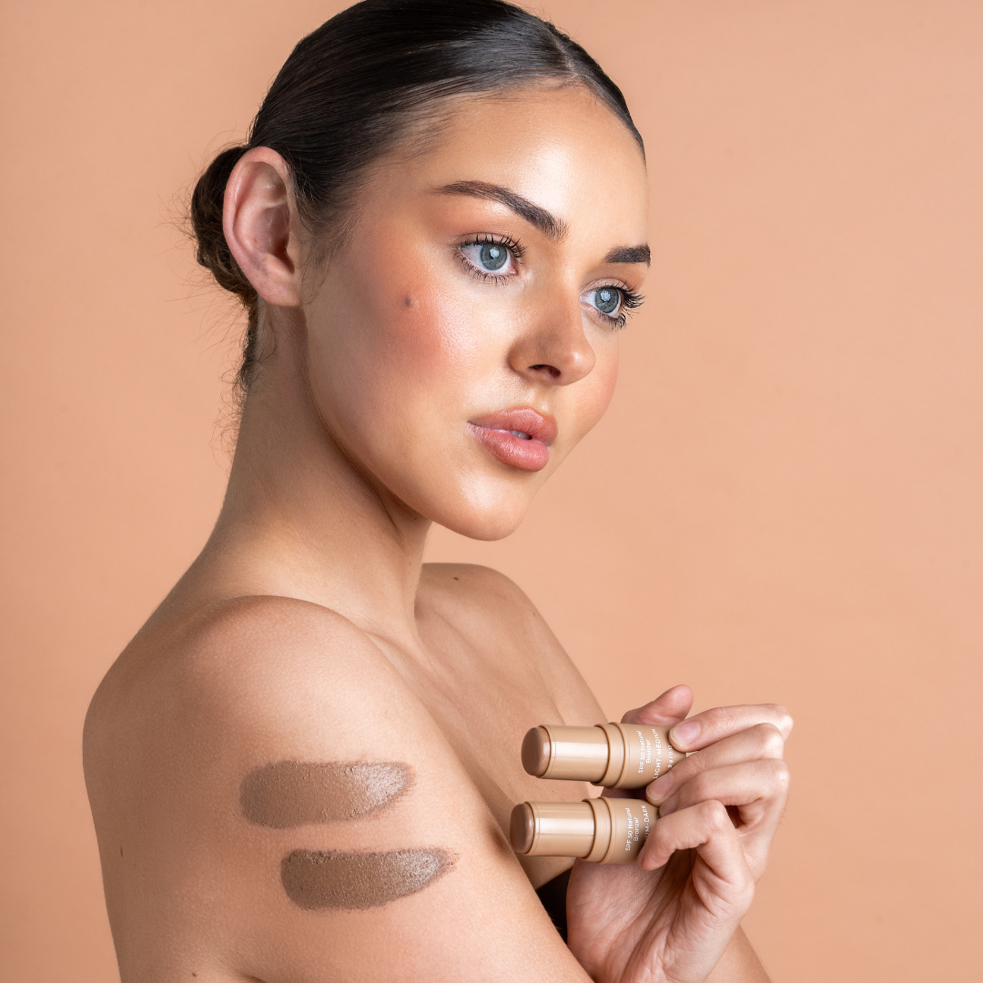 Natural Bronzer: Medium-Dark / SPF 50