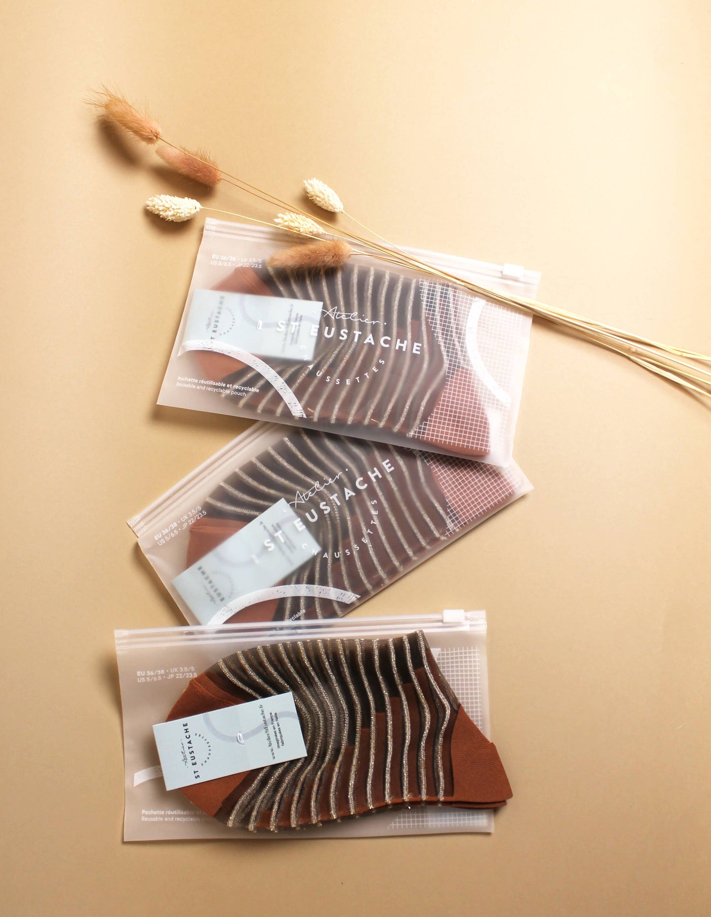 BROOKLYN BRIDGE BLACK • Transparent fishnet socks: 39/41
