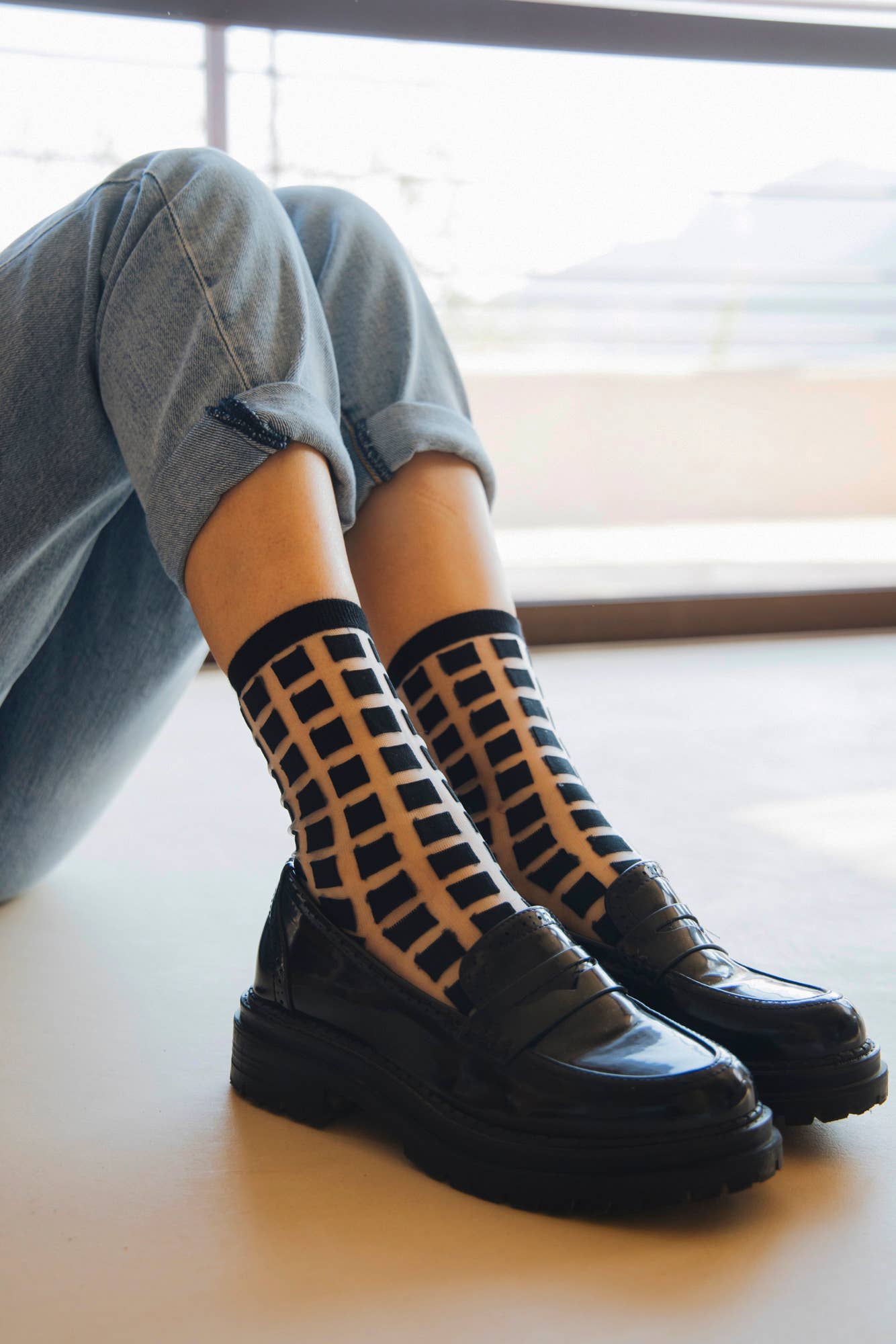 GINZA BLACK • Women's transparent graphic socks: 39/41