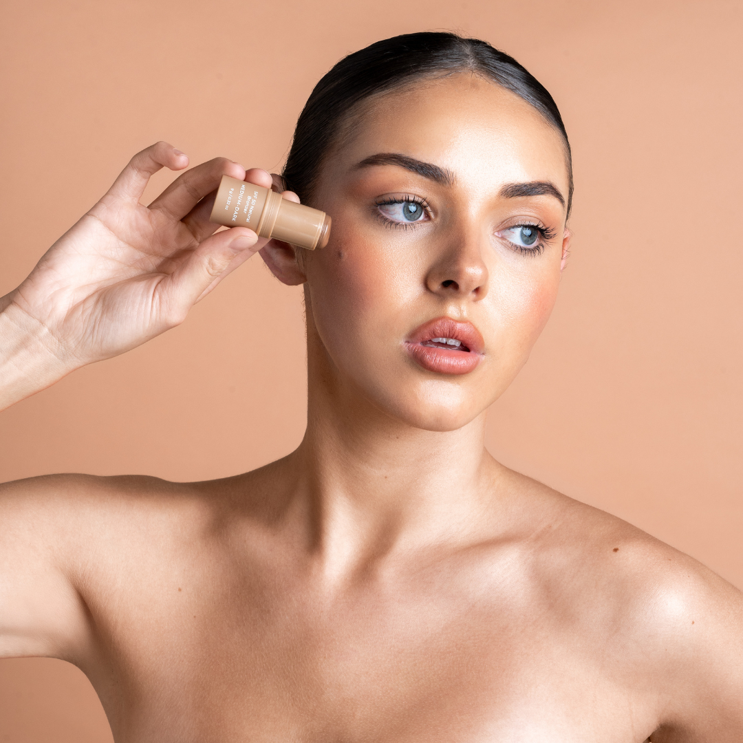 Natural Bronzer Light-Medium / SPF 50