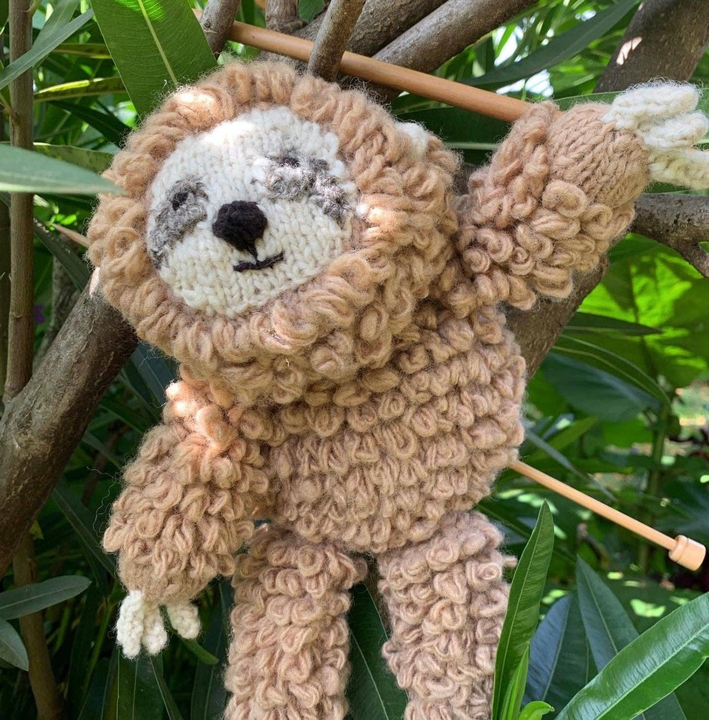 Organic Knit Toy / Sam the Sloth