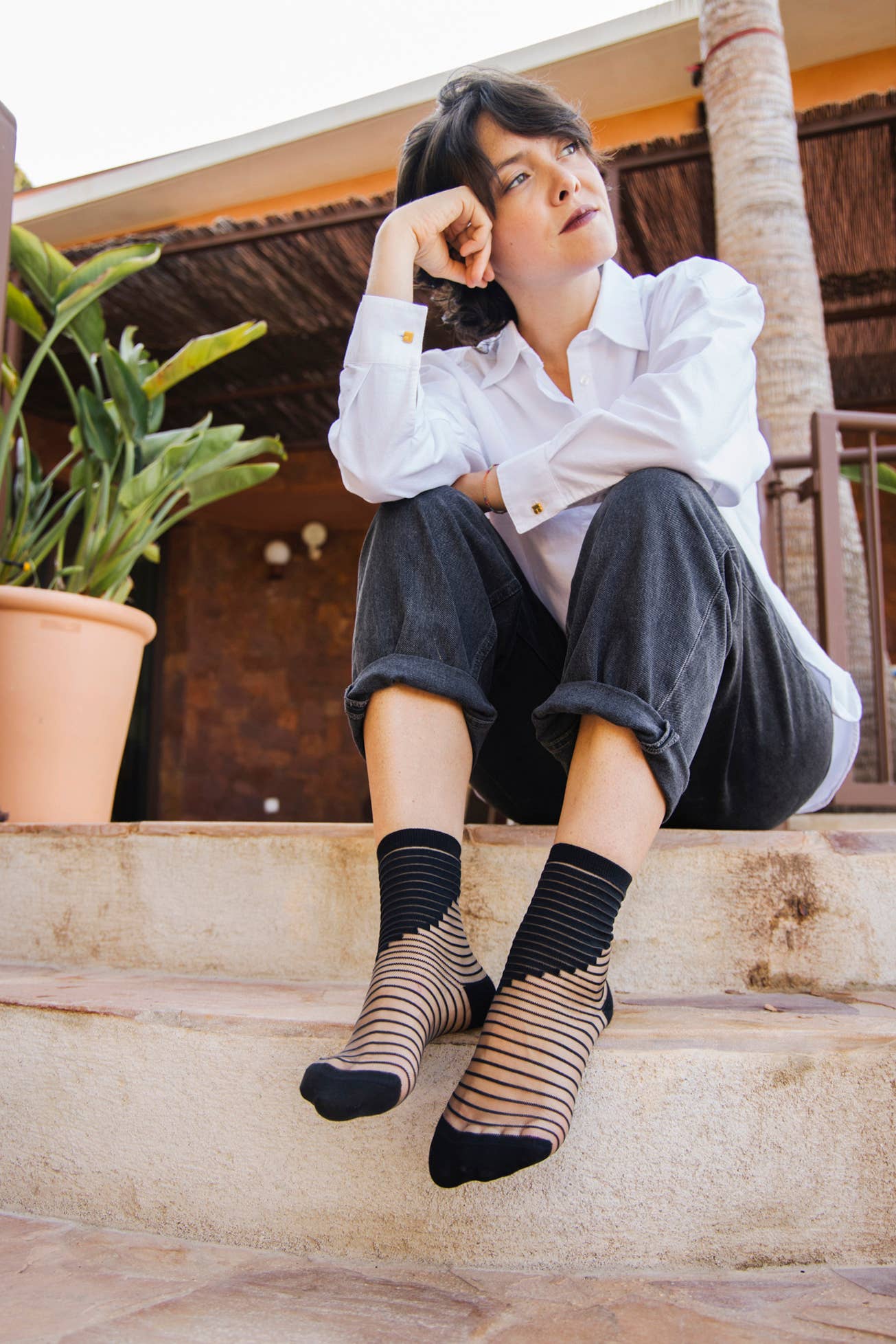 SHIBUYA BLACK • Women's graphic sheer socks: 39/41