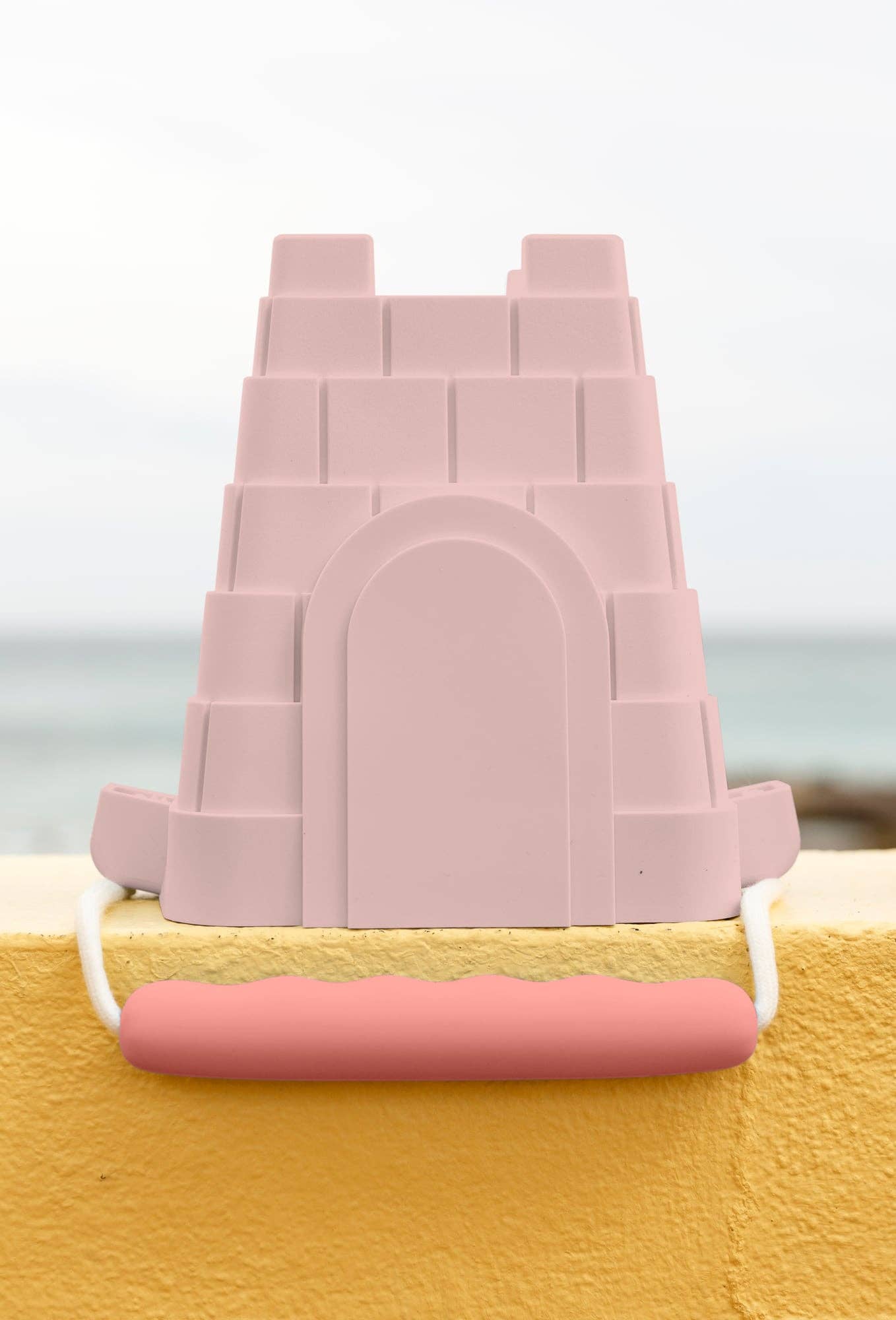 Clovelly Castle Bucket / Tan