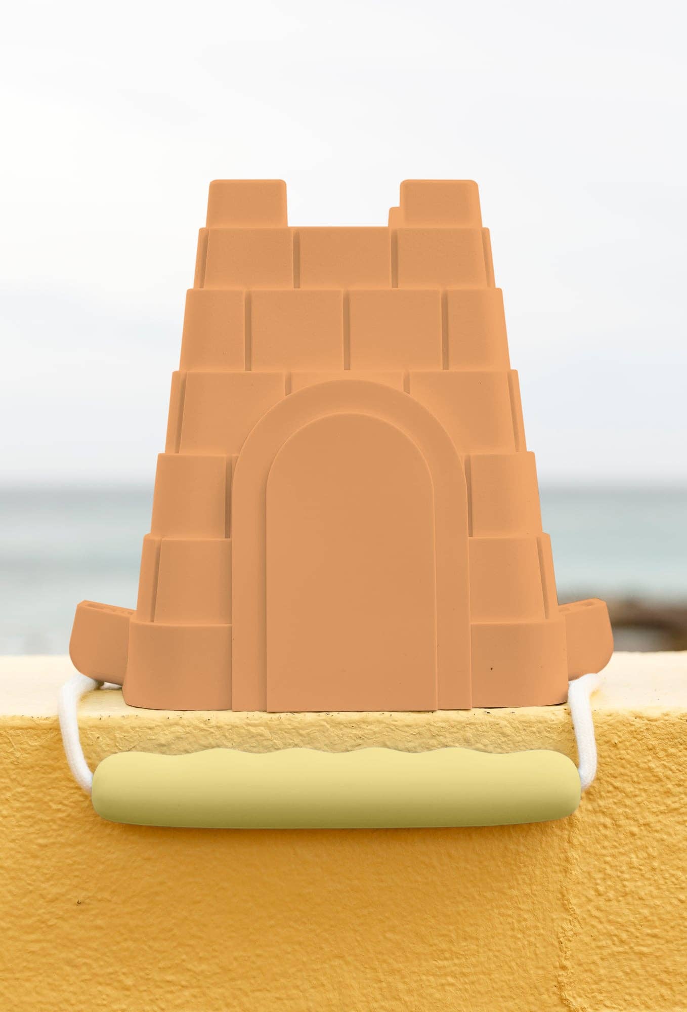 Clovelly Castle Bucket / Tan