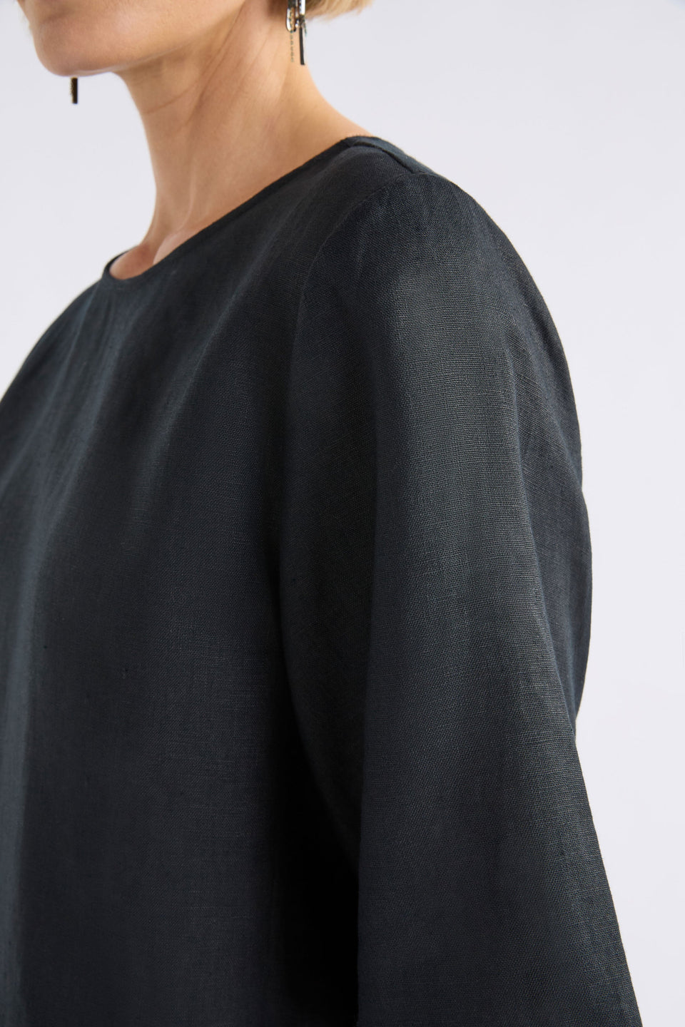 Llinen Top / Black