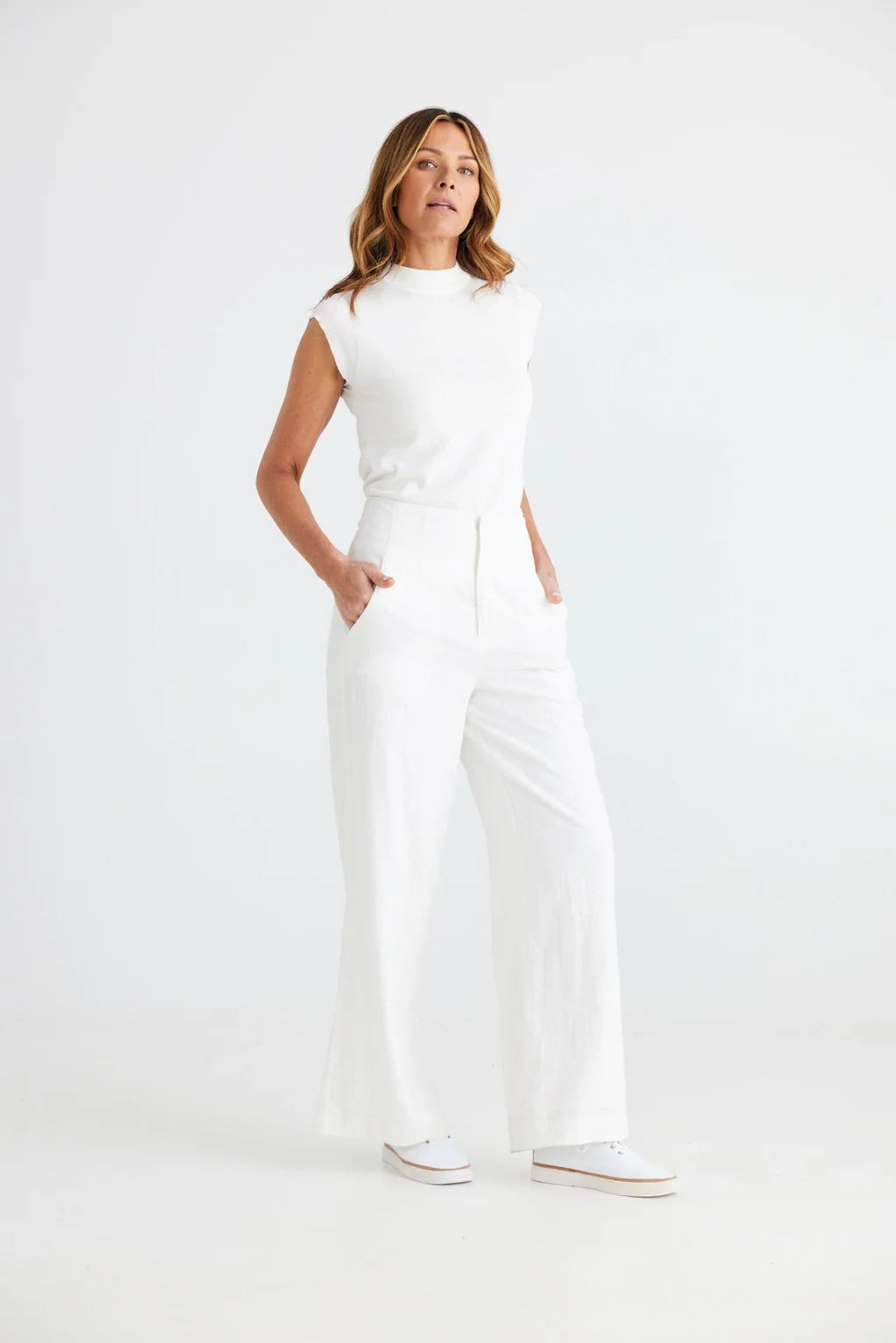 Dana Pant | White