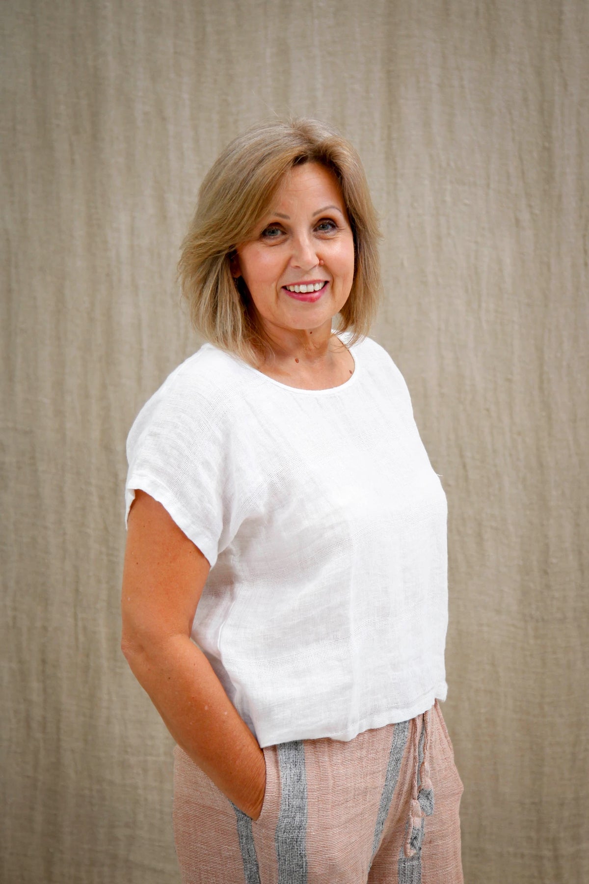 Carina Box Top / White