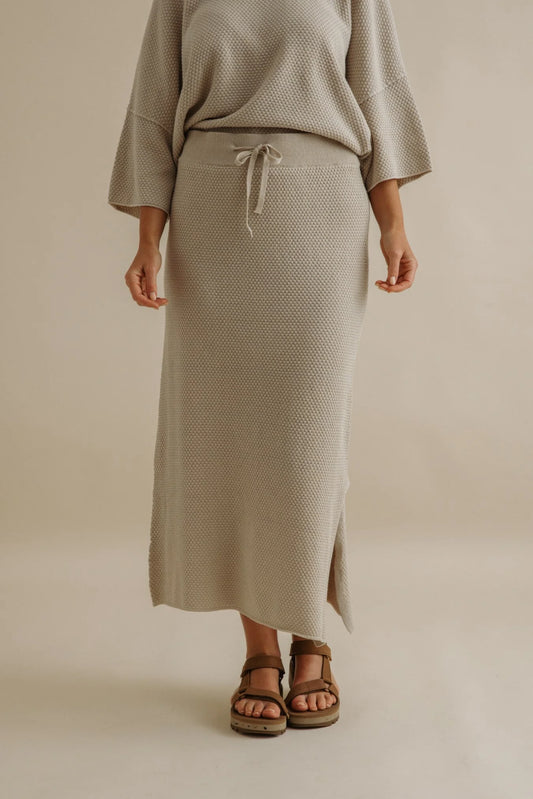 Coral Knitted / Skirt - Sand Combo