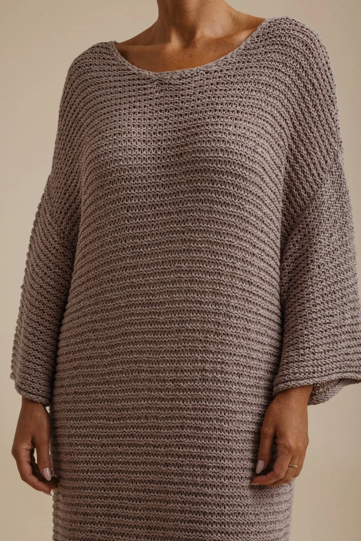 Drift Away Dress / Husk