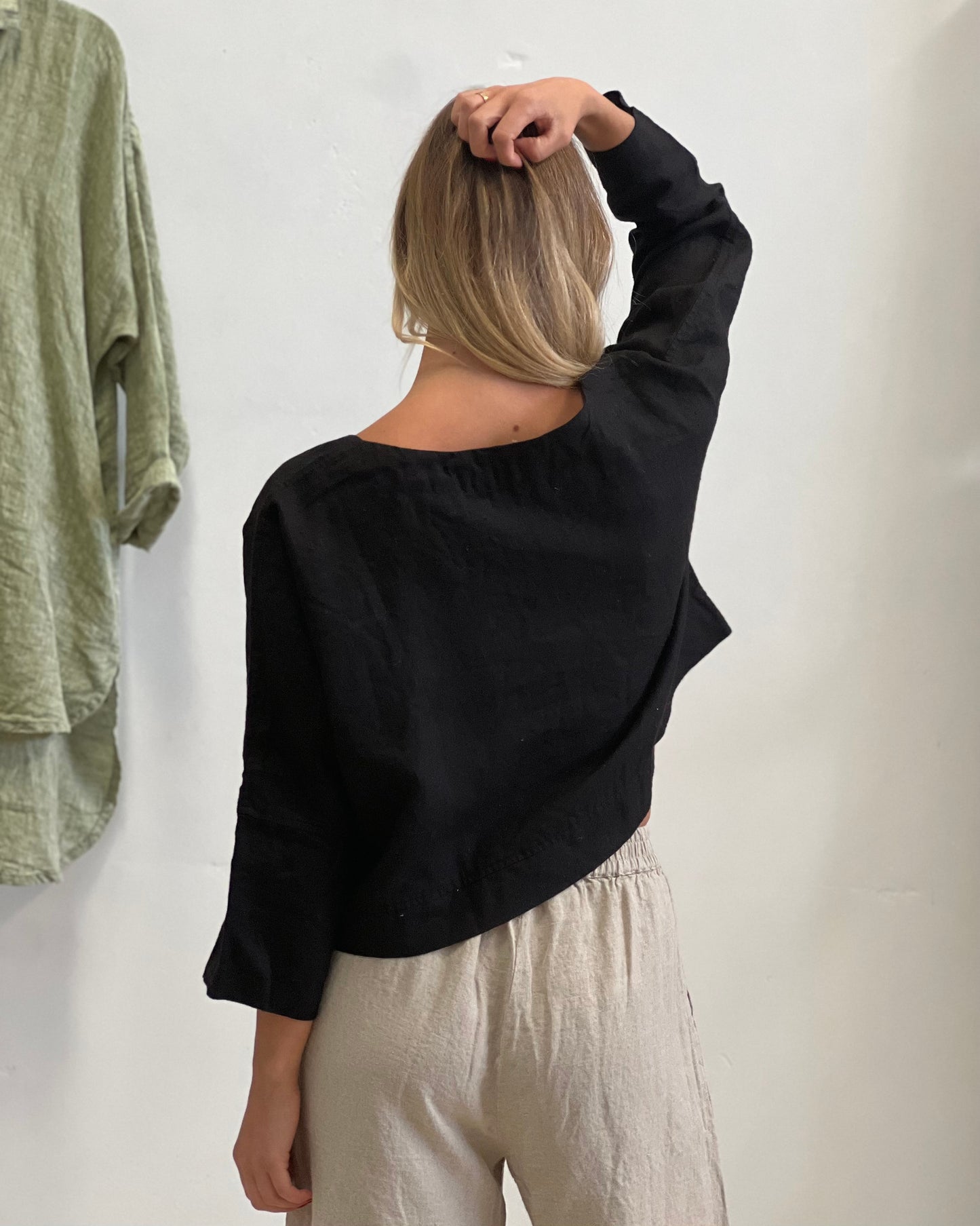 Elena Crop Top / Black