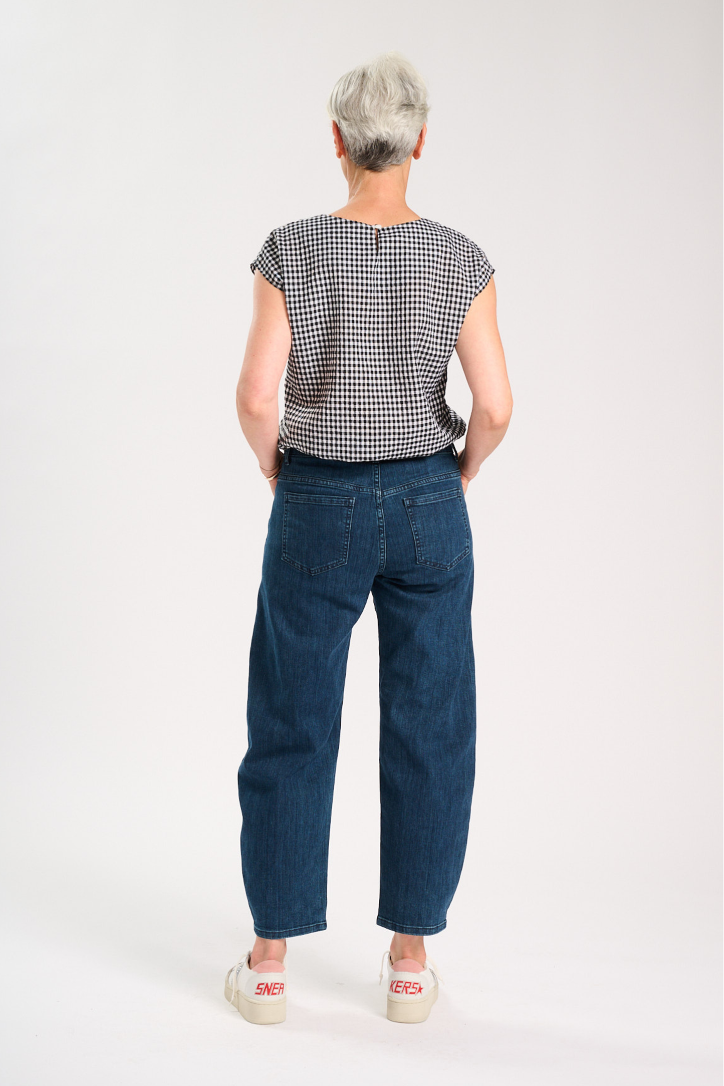 Greta Barrel Leg Jeans / Denim