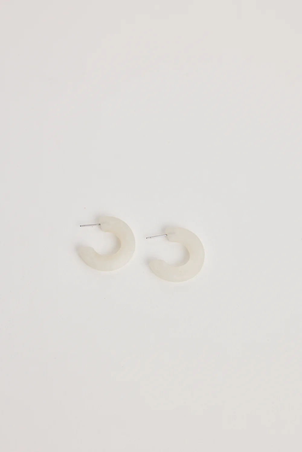 Harper Earrings / White Marble