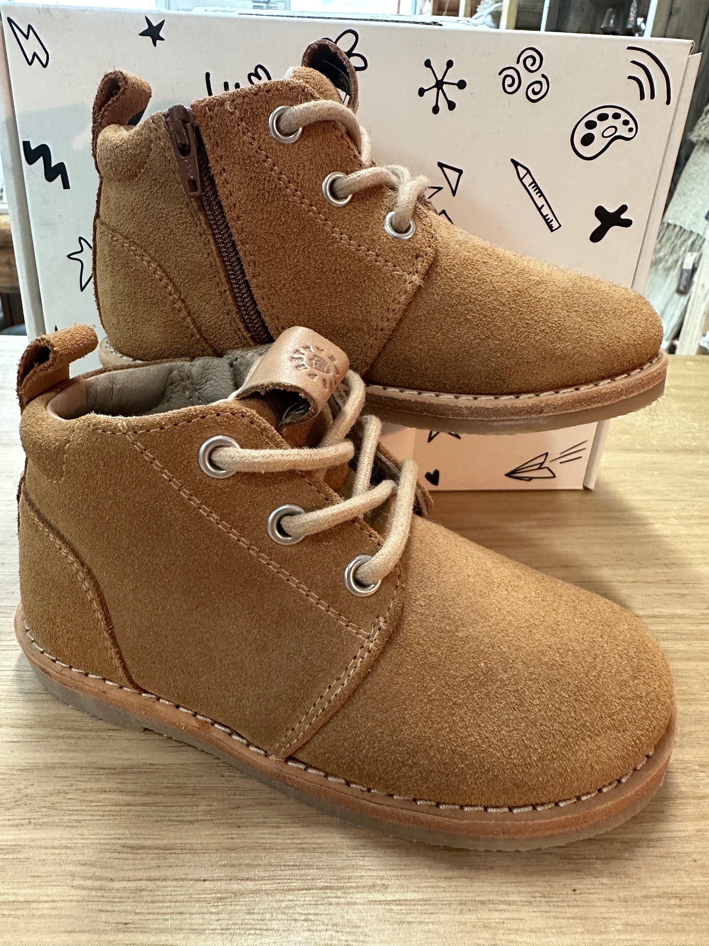 Pretty Brave Shoes - Desert Boot Tan