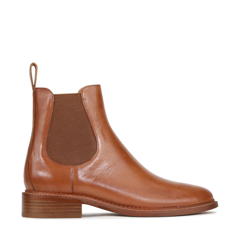 Karla Chelsea Boot | Brandy