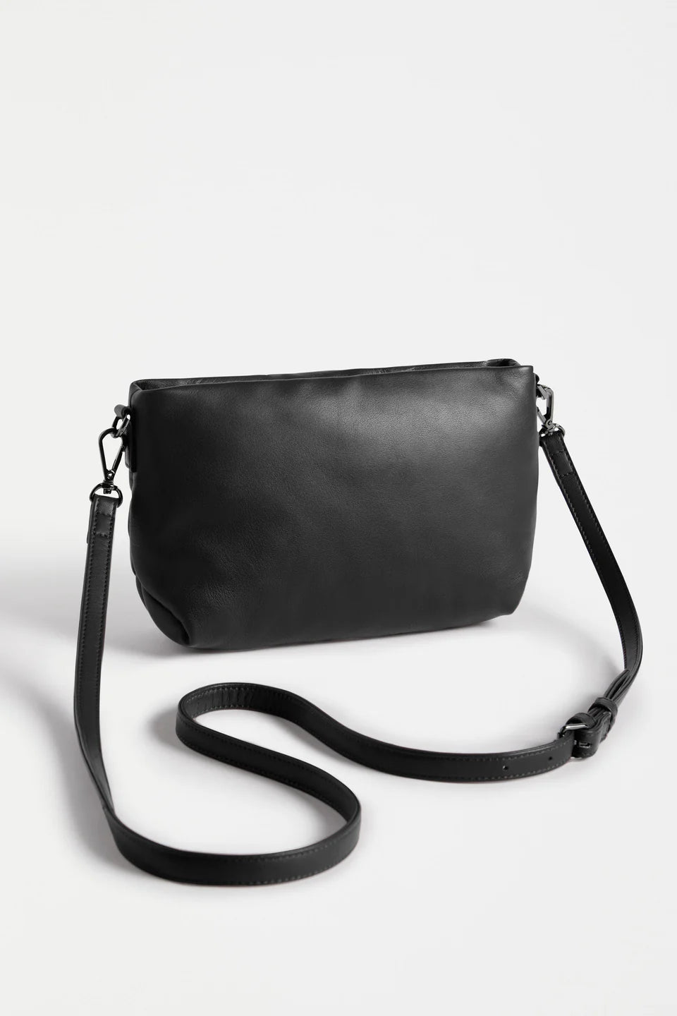 Moln Clutch Bag / Black