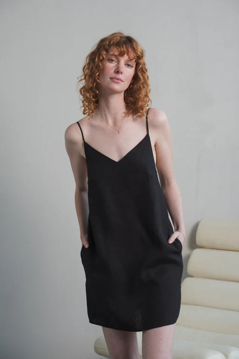 Liz Linen Slip | Black