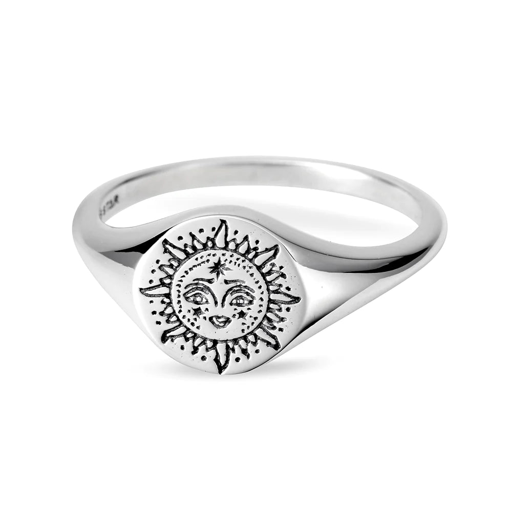 Dainty Sun Signet Ring