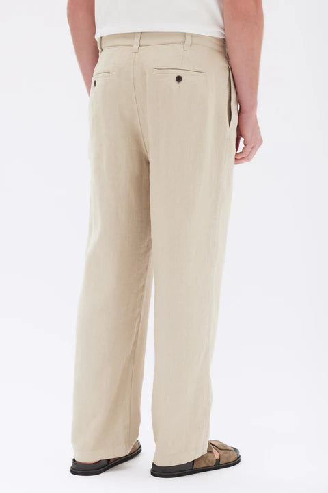 Miles Pleated Linen Chino | Clay
