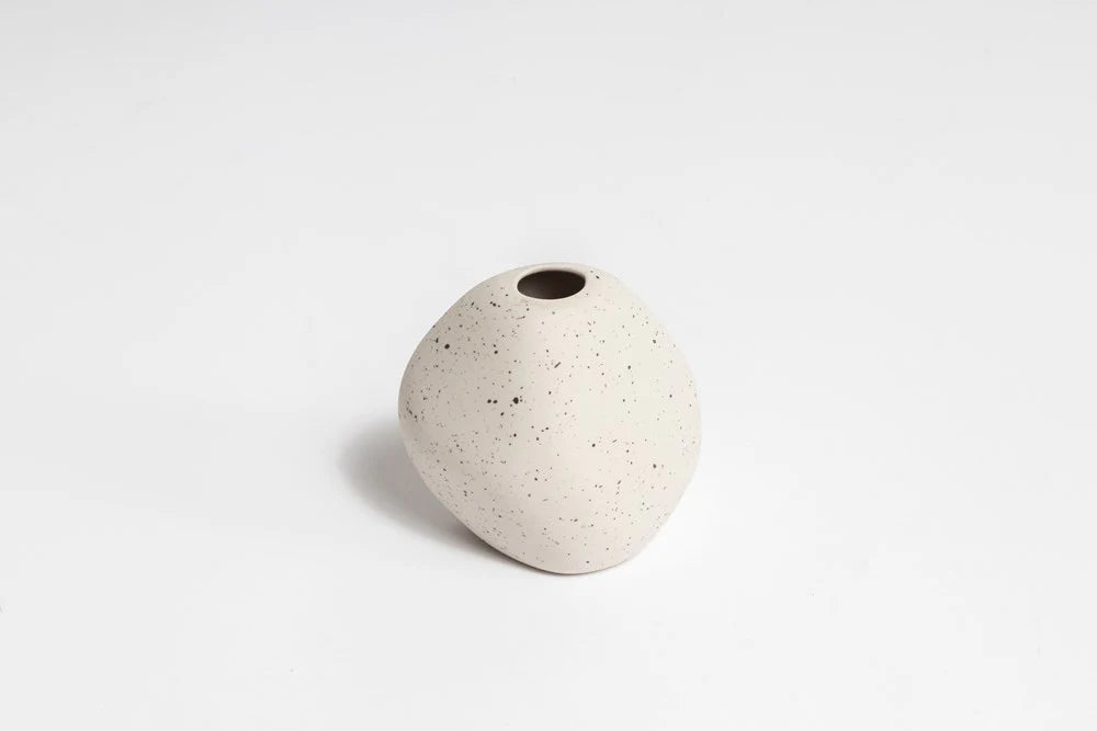 Harmie Vase Pebble | Speckle