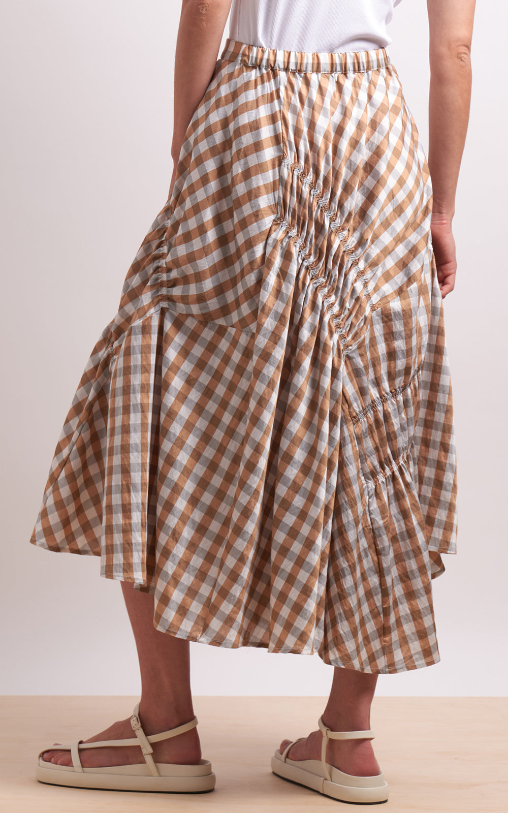 In Stitches Skirt / Sand Check