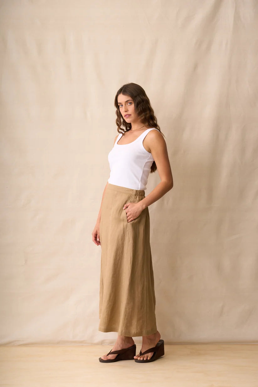 Harper Skirt / Biscotti