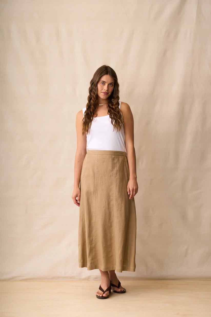 Harper Skirt / Biscotti