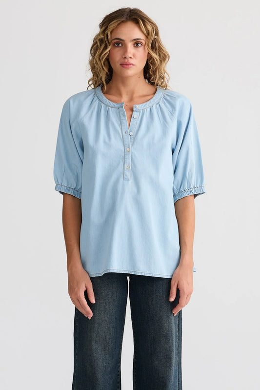 Rodeo Top / Light Denim