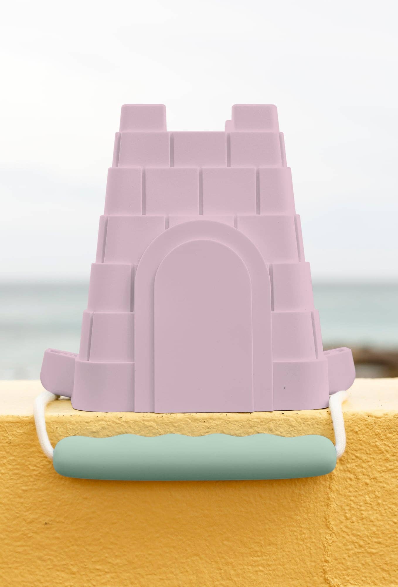 Clovelly Castle Bucket / Tan