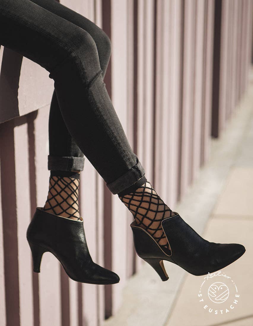 BROOKLYN BRIDGE BLACK • Transparent fishnet socks: 39/41